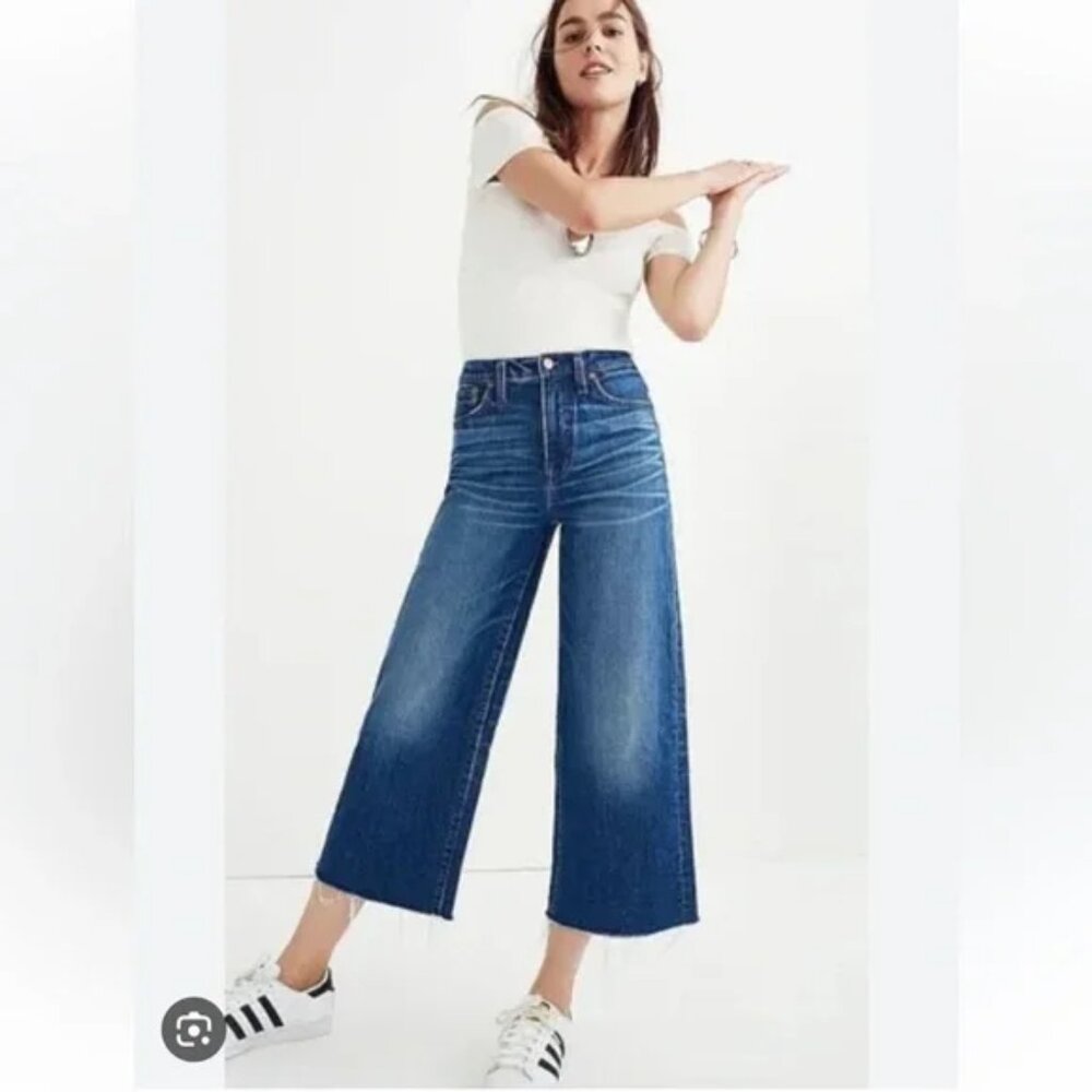 Madewell Wide-Leg Crop Jeans in Frida Wash 25